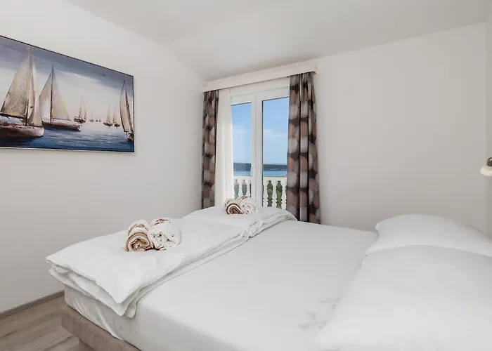 3 Bedroom Lovely In